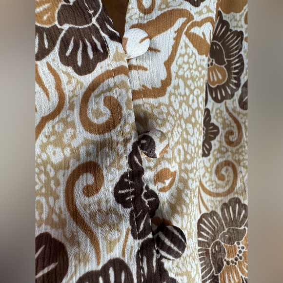 LOFT Women's Floral Blouse - Brown and Cream - Picture 13 of 13